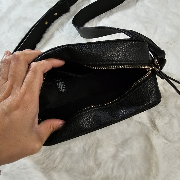 Love and Lore Camera Bag - Picture 3 of 6